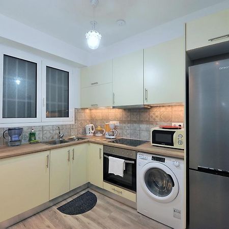 Bella Ciao Guest House Афины Экстерьер фото