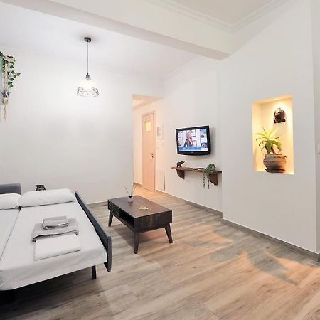 Bella Ciao Guest House Афины Экстерьер фото