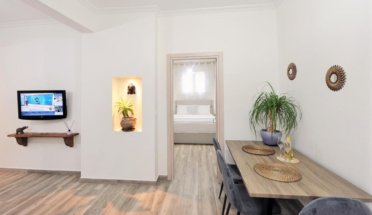 Bella Ciao Guest House Афины Экстерьер фото